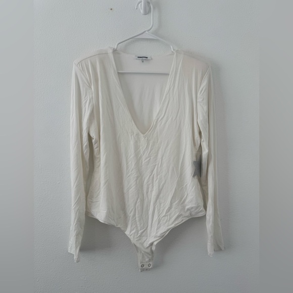 Good American Bodysuit Deep V Neck Cream Padded Shoulders Size 4 US XL - Picture 1 of 8